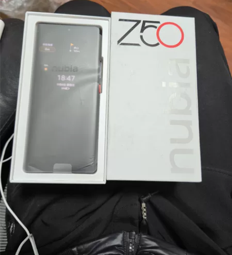 99新努比亚Z50，12+512g，包装配...