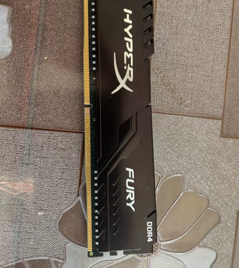 D4，8g内存条2666，完美运行，只用过...