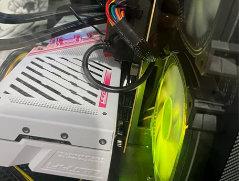 京东七彩虹旗舰店显卡4070?13600c...