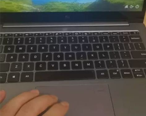 出售个人自用小米笔记本air13 i5-8...