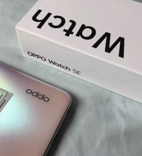 OPPO Watch SE全智能手表连续血...