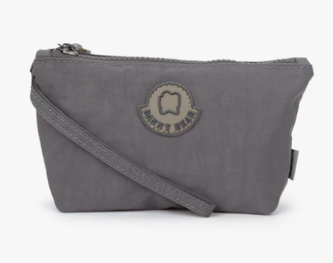 全新，丹尼熊小熊帆布卡通手机包时尚女士钱包...