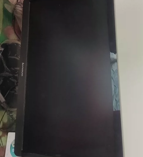 联想台式电脑，主机加显示器全新无损坏 感兴...