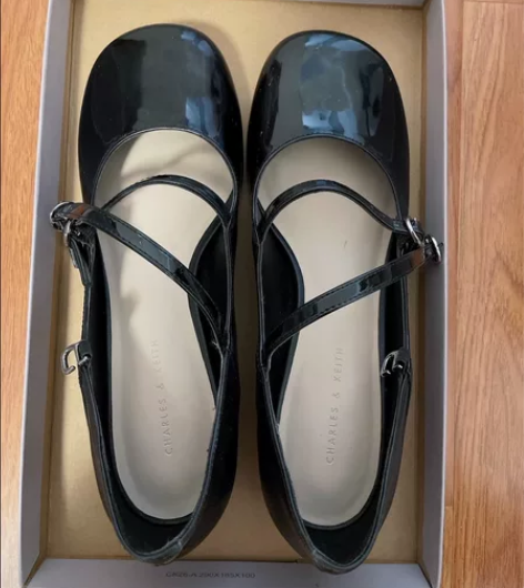 小ck 玛丽珍鞋 娃娃鞋 全新 仅试穿