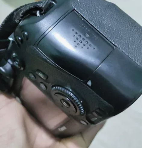 出一个限制佳能6d全画幅相机 成色如图 有...