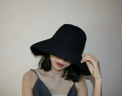 全场衣物鞋首饰等闲置30元包邮，基本全新，...