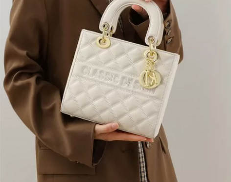 包包女2023新款女包戴妃包斜挎包高级感小...