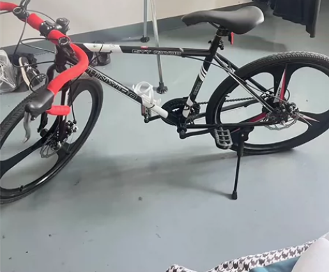 两个月的云霄自行车，，新车，因为搬家携带不...
