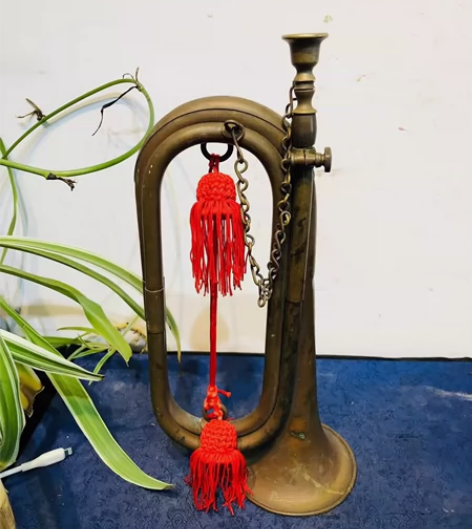 抗战时期！缴获日本小鬼子的冲锋号！军号！品...