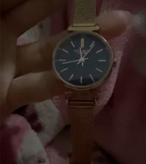 Lola手表 应该是仿版 200多买的 看...