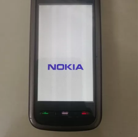 经典机型诺基亚5233，正常能开机、充电，...