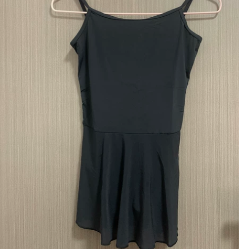 芭蕾娃娃黑色练功服纱裙连体款，成人码，不退...