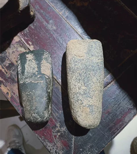 石器时代石斧，一个120元 感兴趣的话点“...