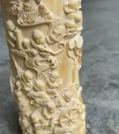 百子图   笔筒 小叶黄杨 尺寸8.5×1...