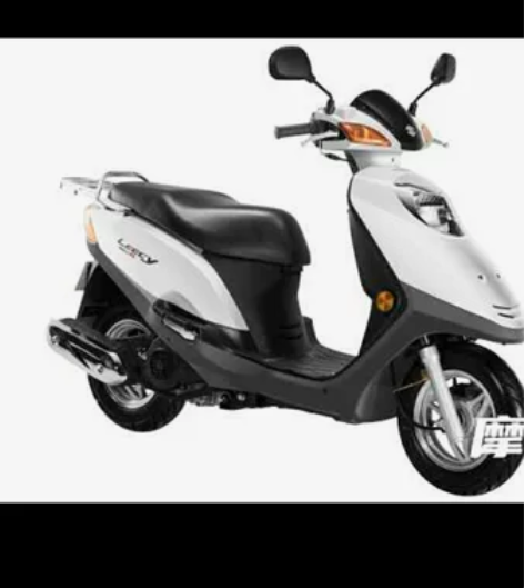 出售铃木丽彩125摩托车，原版原漆极品车况...