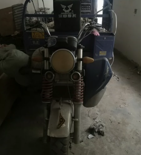 三轮摩托车拆车 要啥拆啥感兴趣的话点“我想...