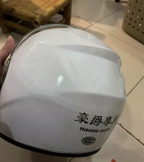 豪爵摩托头盔,3/4盔,全新未使用,适用6...