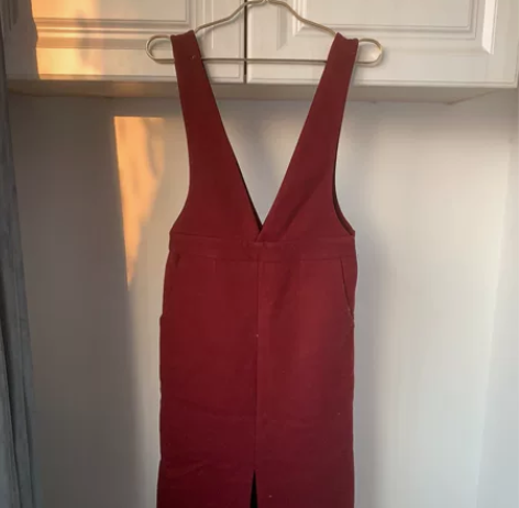 酒红色毛呢背带开衩连衣裙，s码，腰围70，...