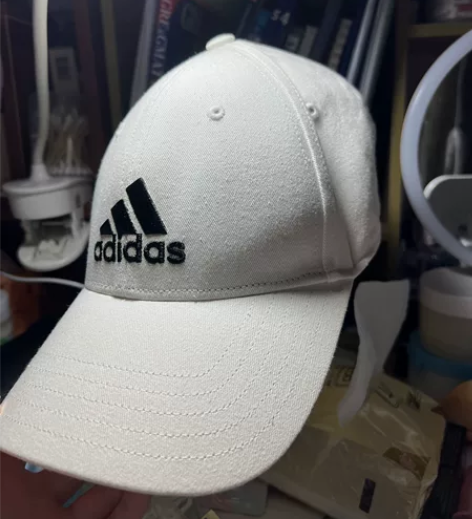 包邮出adidas帽子 旗舰店购买，正品?...