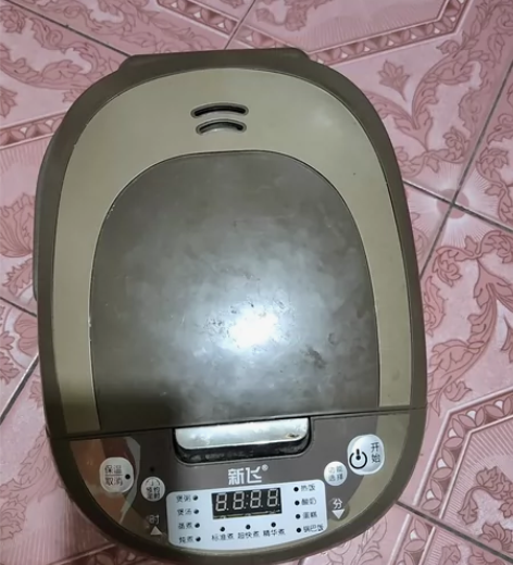 新飞电饭煲，自家用的，很好用好用的，换了一...