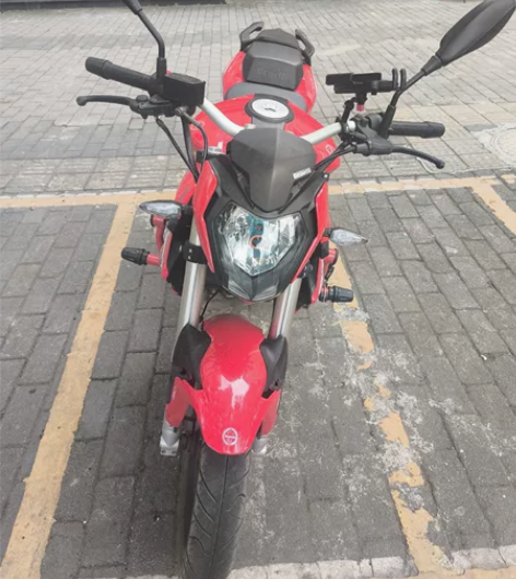 20年贝纳利红宝龙150,实表7000公里...