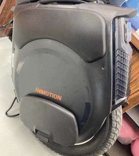 乐行天下v12 电动独轮车 平衡车 总里程...