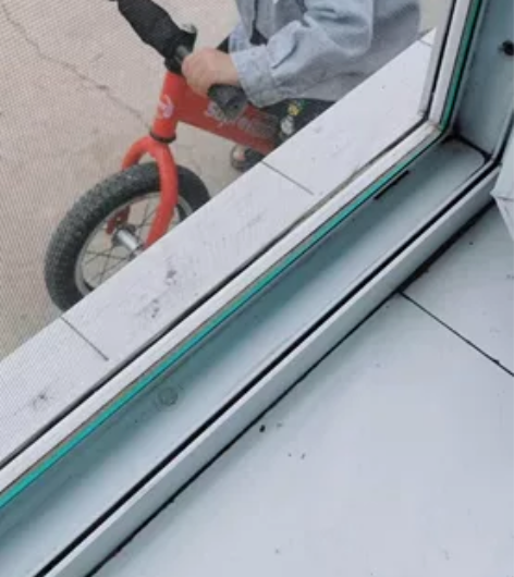 比安奇儿童平衡车滑行车无脚踏车学步车 全新...