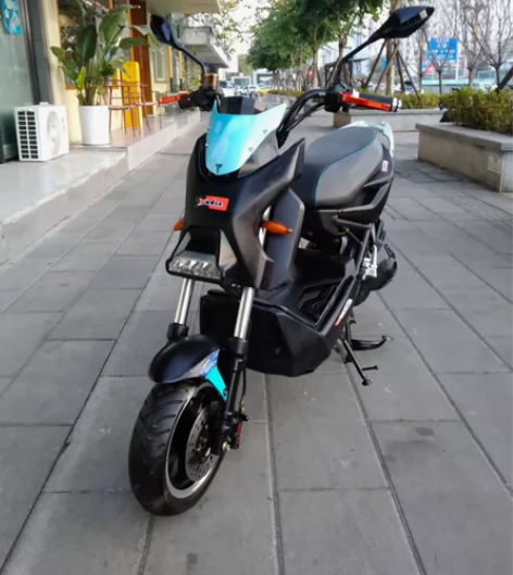 #雅迪！雅迪战警续航70公里，车况良好，带...