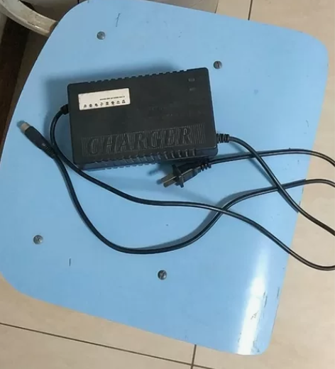 充满可以开二十三十公里，要回老家了，处理掉...