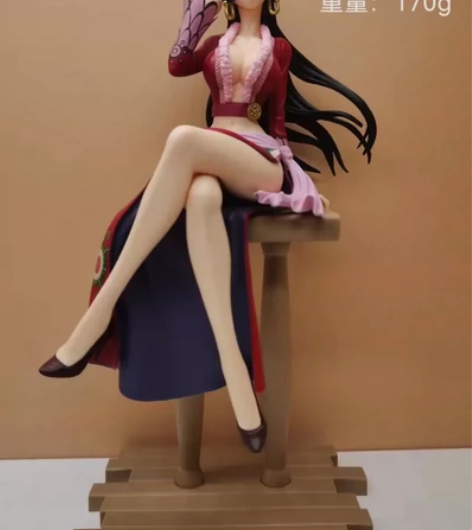 云祥社海贼 坐姿女帝 景品 动漫手办 摆件...