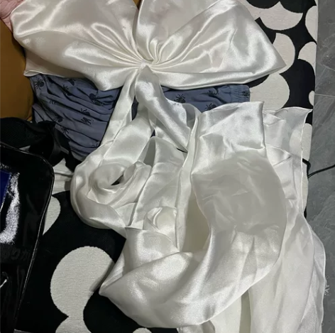 我又来了！哈哈哈！可以一口价的！怎么没人看...