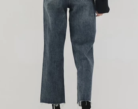 ?显瘦裤子梨形身材微胖女生穿搭阔腿牛仔裤女...