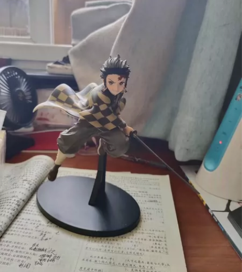 炭治郎景品手办 b站买的魔力赏抽到的，放我...