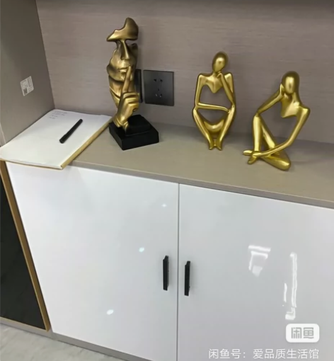 【人物思考者摆件】北欧现代简约金色装饰品摆...