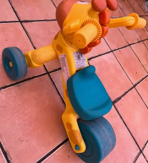 小泰克儿童学步车三轮车 感兴趣的话点“我想...