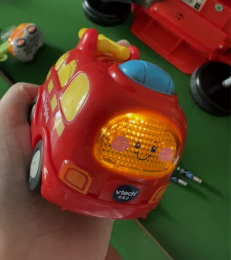VTech伟易达神奇轨道车玩具旋风轨道赛车...