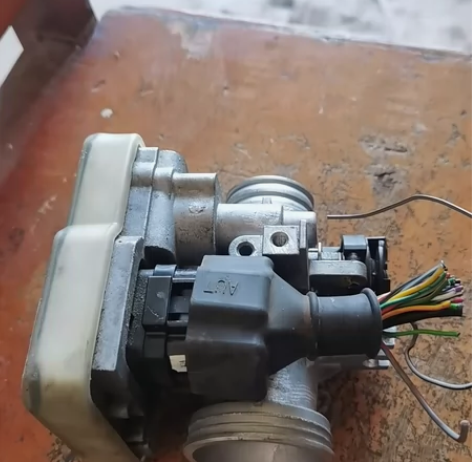 阿普利亚GPR125  150电脑板 EC...