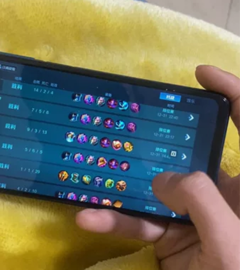 换苹果了,闲置一部个人使用的华为麦芒游戏手...