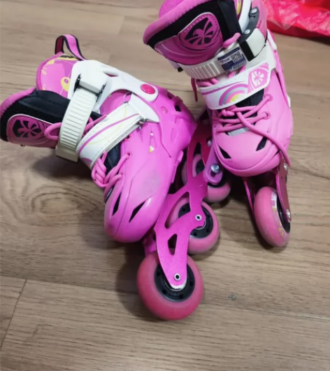 飞鹰S5S儿童轮滑鞋，适合溜冰鞋初学休闲花...