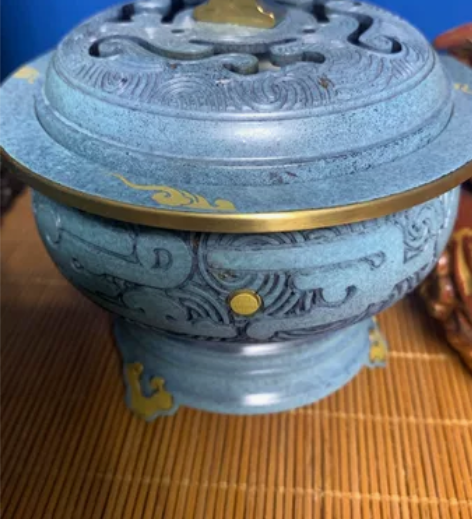 云鼎香炉，用了几次，超级新 感兴趣的话点“...