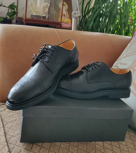 航空公司飞行员，海明威正装皮鞋，质量好。2...