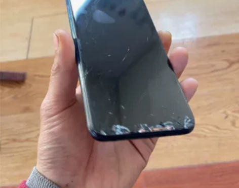 vivoy3屏幕摔坏了便宜出 感兴趣的话点...