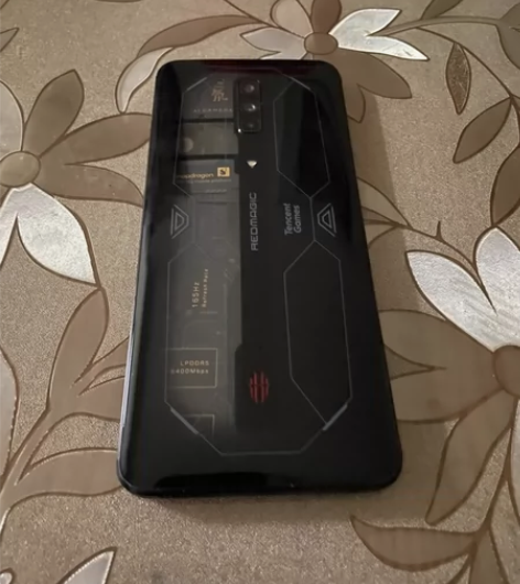 努比亚 红魔游戏手机6SPro  氚锋透明...