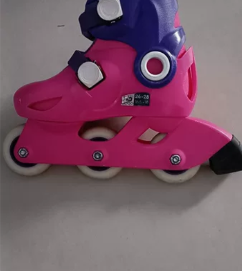 迪卡侬轮滑鞋，便宜转，26-28宝宝可穿 ...
