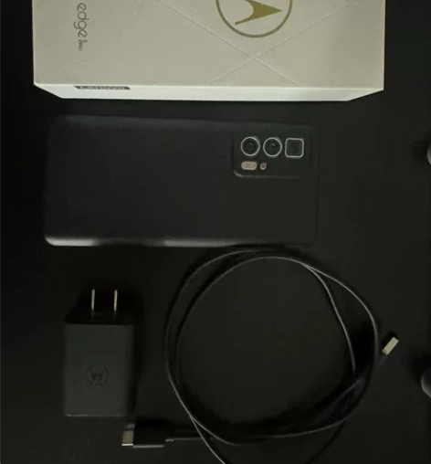 moto摩托罗拉edgespro 8+25...