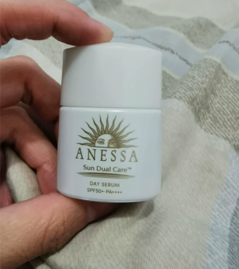 安热沙防晒精华乳+防晒乳小样打包出 丽日焕...