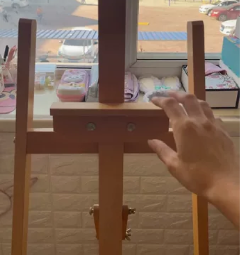 画架 闲置 自取 感兴趣的话点“我想要”和...