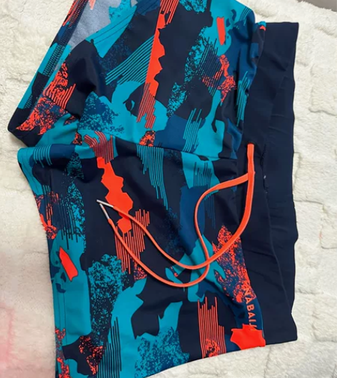 迪卡侬泳裤男泳衣套装男士速干平角修身训练带...