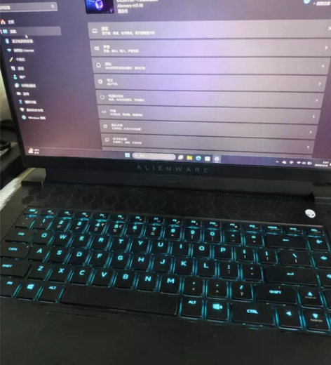 外星人M15R6 i7-11800/16G...