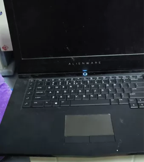 外星人笔记本电脑，个人一手用的，不是商贩，...